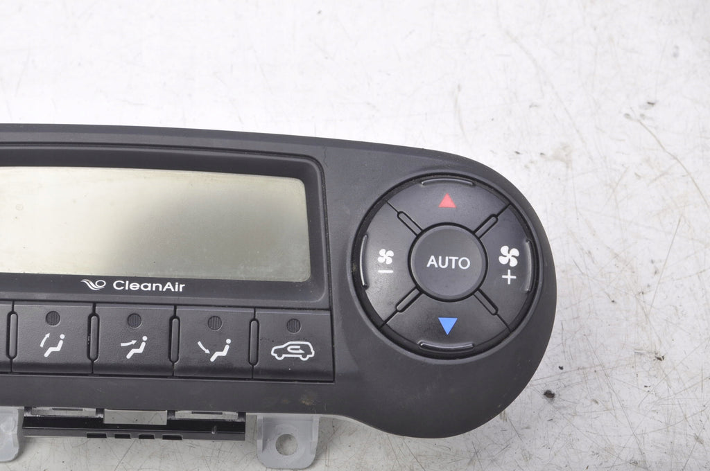 HYUNDAI IX35 AIR SUPPLY PANEL 97250-2Y700