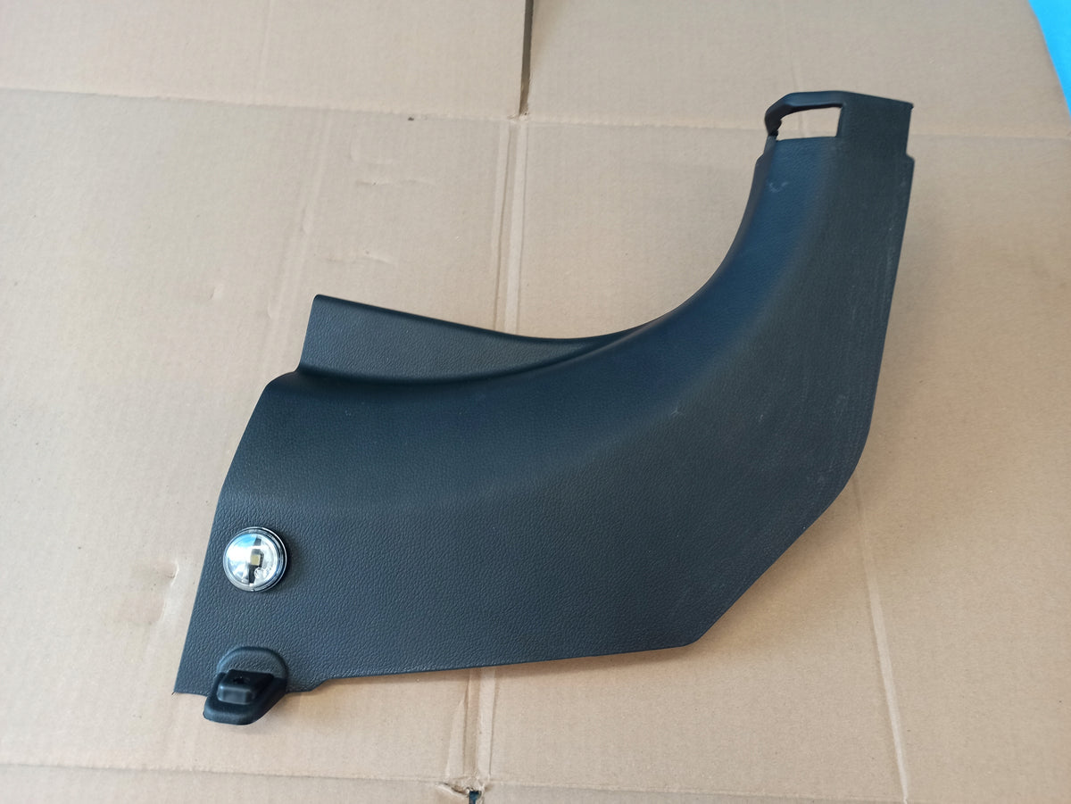 HYUNDAI SANTA FE 4 IV 2.0CRDI 185KM 4x4 2020R THRESHOLD STRIP FRONT RIGHT