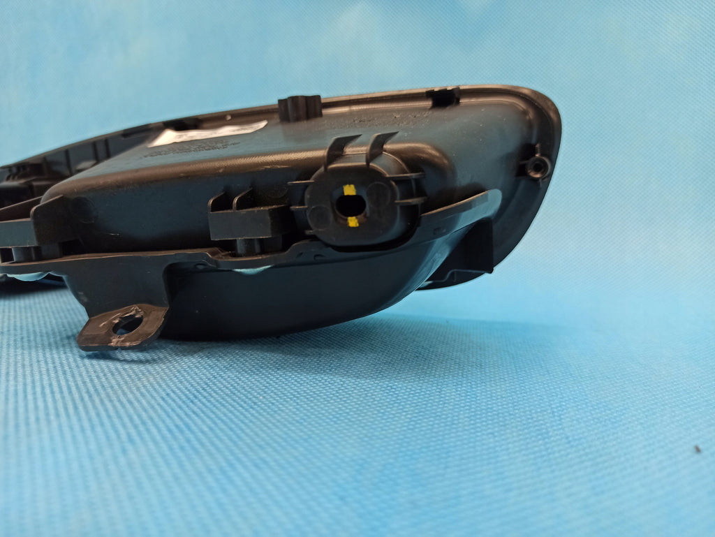 HYUNDAI SANTA FE 4 IV 2.0CRDI 4x4 2020 R DOOR SWITCH PANEL LEFT REAR