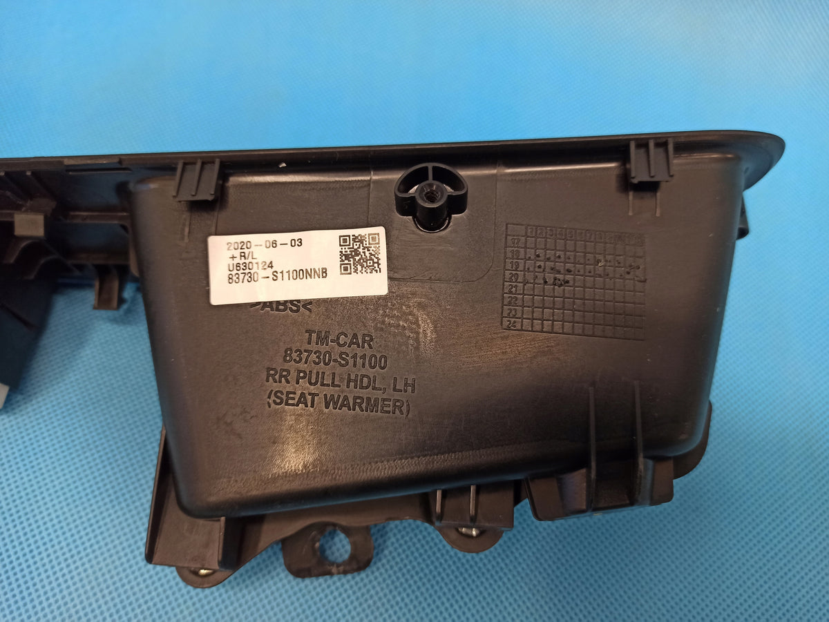 HYUNDAI SANTA FE 4 IV 2.0CRDI 4x4 2020 R DOOR SWITCH PANEL LEFT REAR