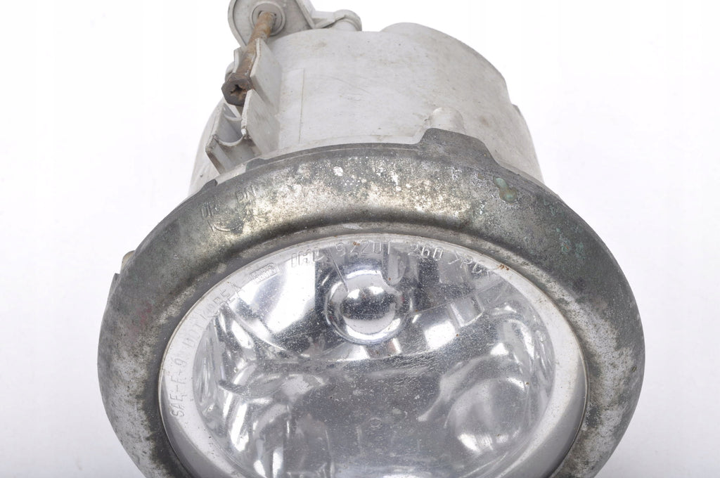 HYUNDAI SANTA FE AND HALOGEN RIGHT FRONT 92201-260