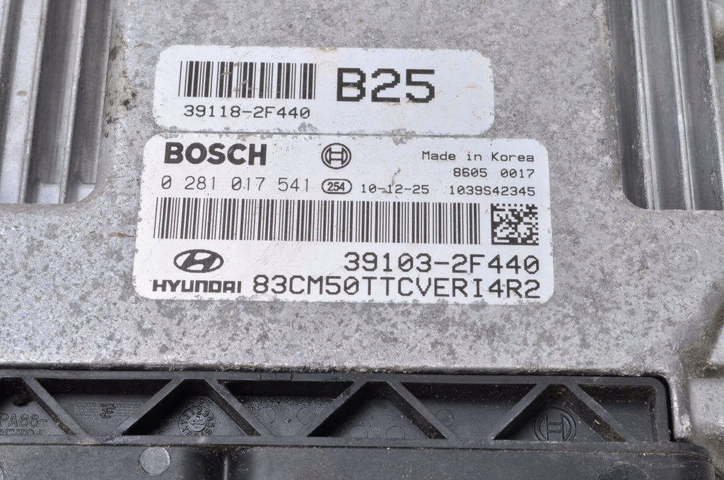 HYUNDAI SANTA FE II 2.2 CDTI 197HP COMPUTER ENGINE DRIVER 39103-2F440