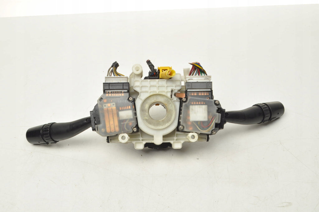 HYUNDAI TUCSON AND COMBINED SWITCH 202003393