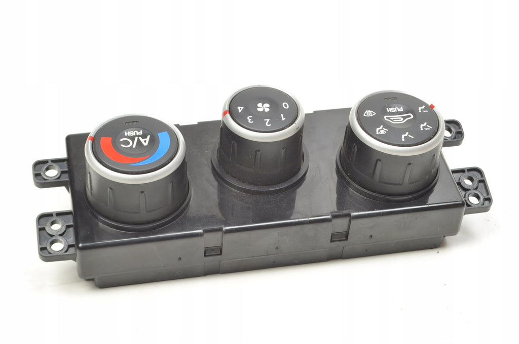 HYUNDAI TUCSON AND PANEL AIR CONDITIONING SWITCH 97250-2EXXX
