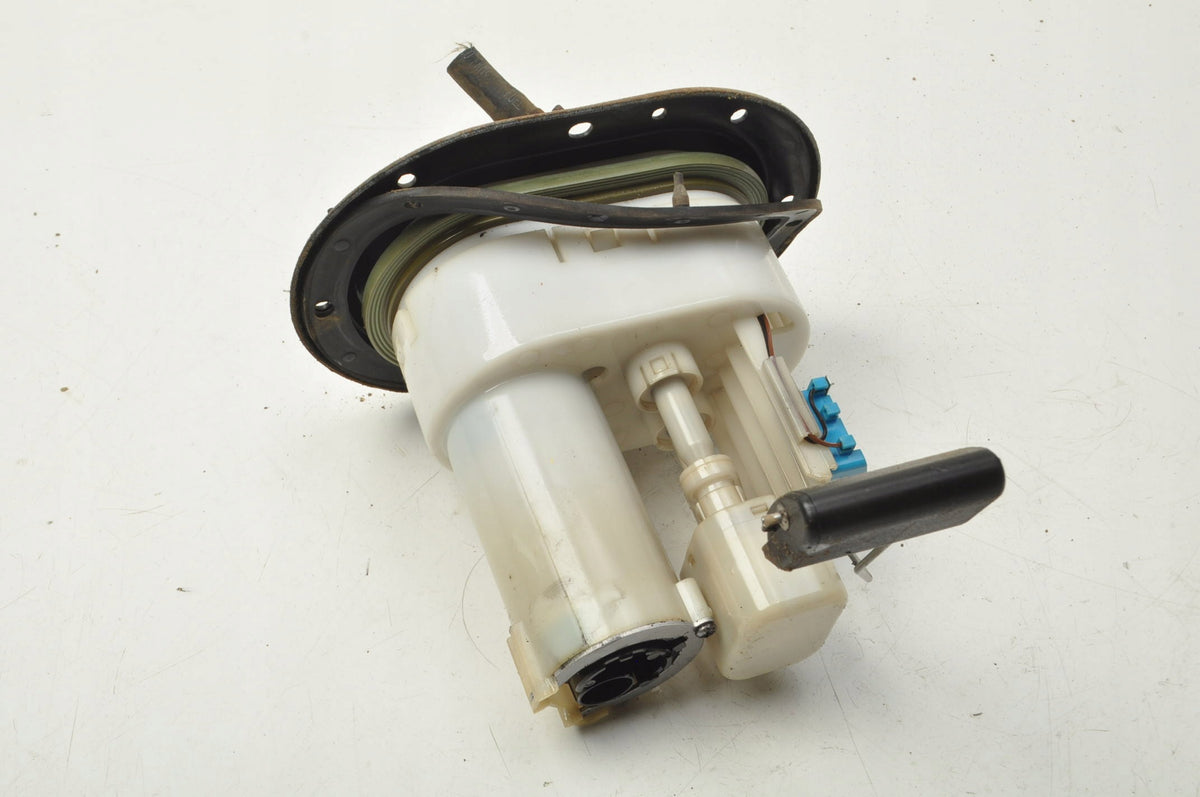 HYUNDAI TUCSON I 2.0 CDTI FUEL PUMP 31110-2E960