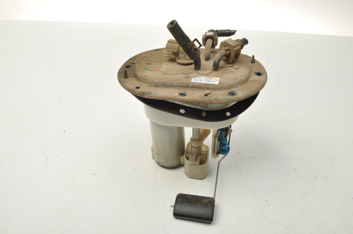 HYUNDAI TUCSON I 2.0 CDTI FUEL PUMP 31110-2E960