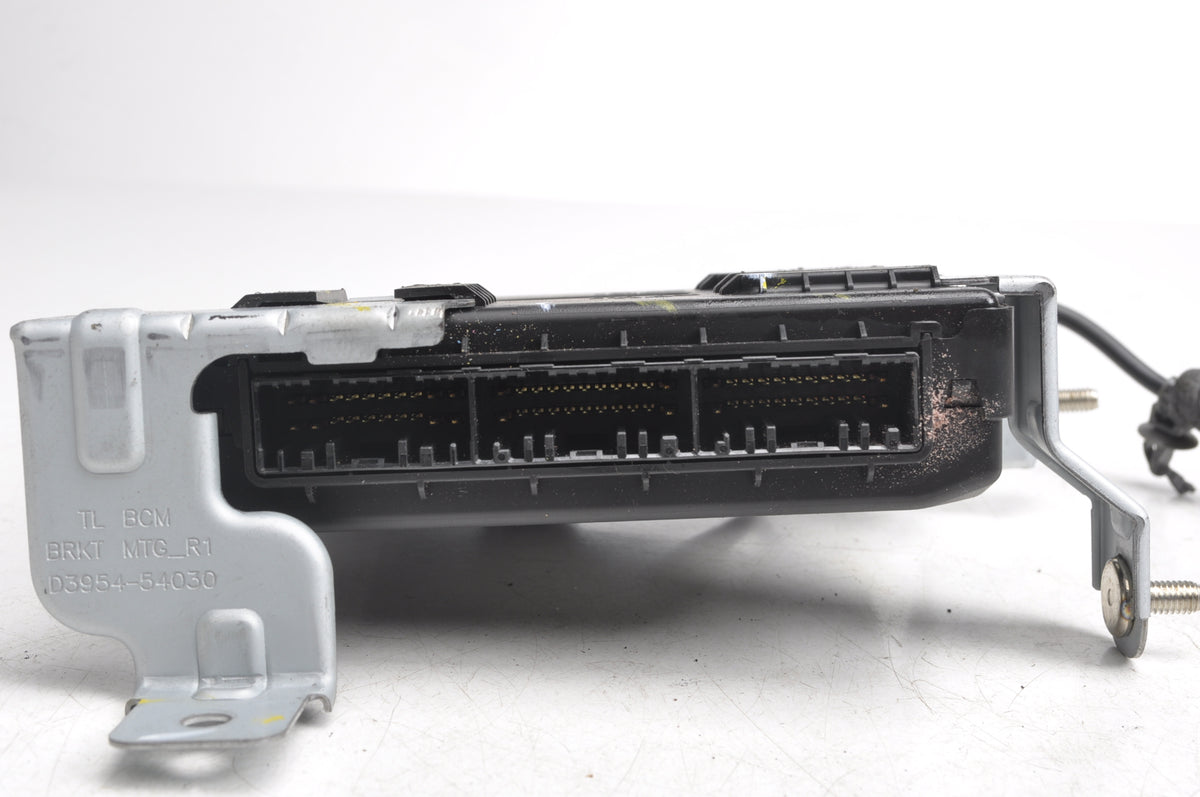 HYUNDAI TUCSON III DRIVER MODULE 95400-D7360