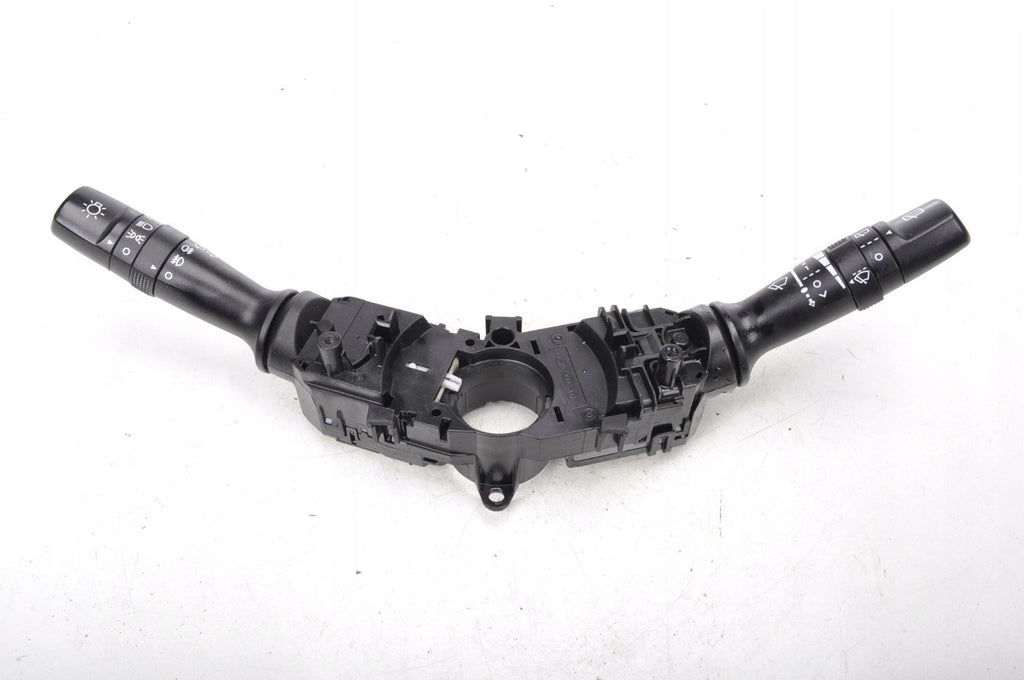 HYUNDAI VELOSTER AND 2011 R COMBINED SWITCH