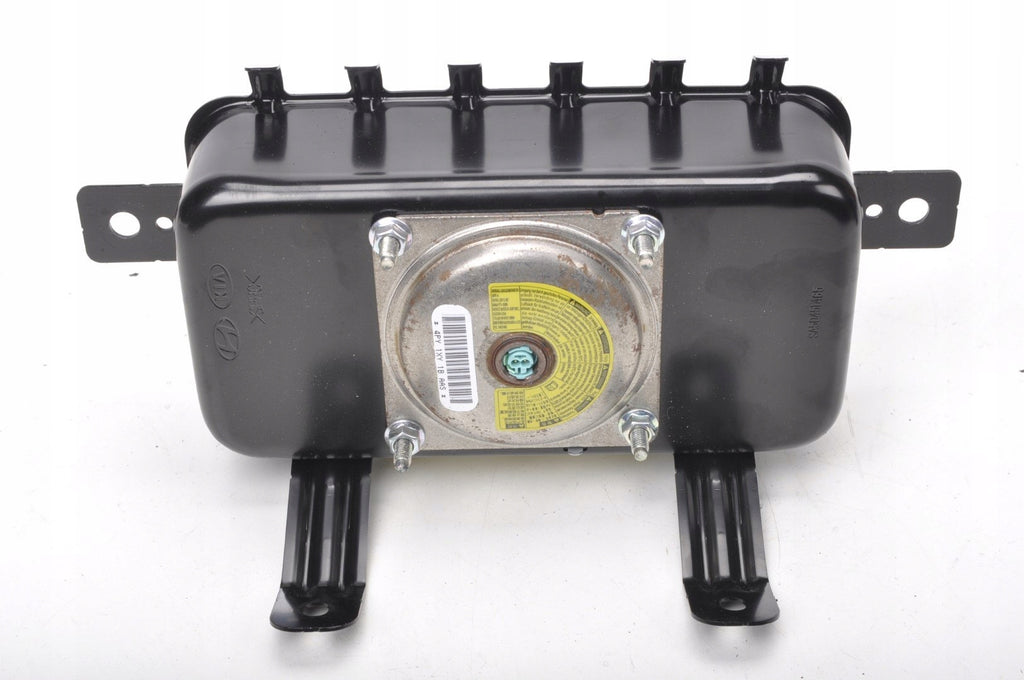 HYUNDAI VELOSTER AND PASSENGER CUSHION 84530-2V000