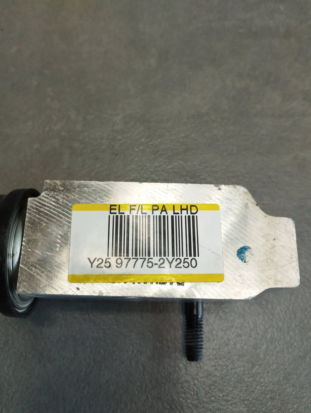 Hyundai ix35 EXPANSION VALVE 97775-2Y250