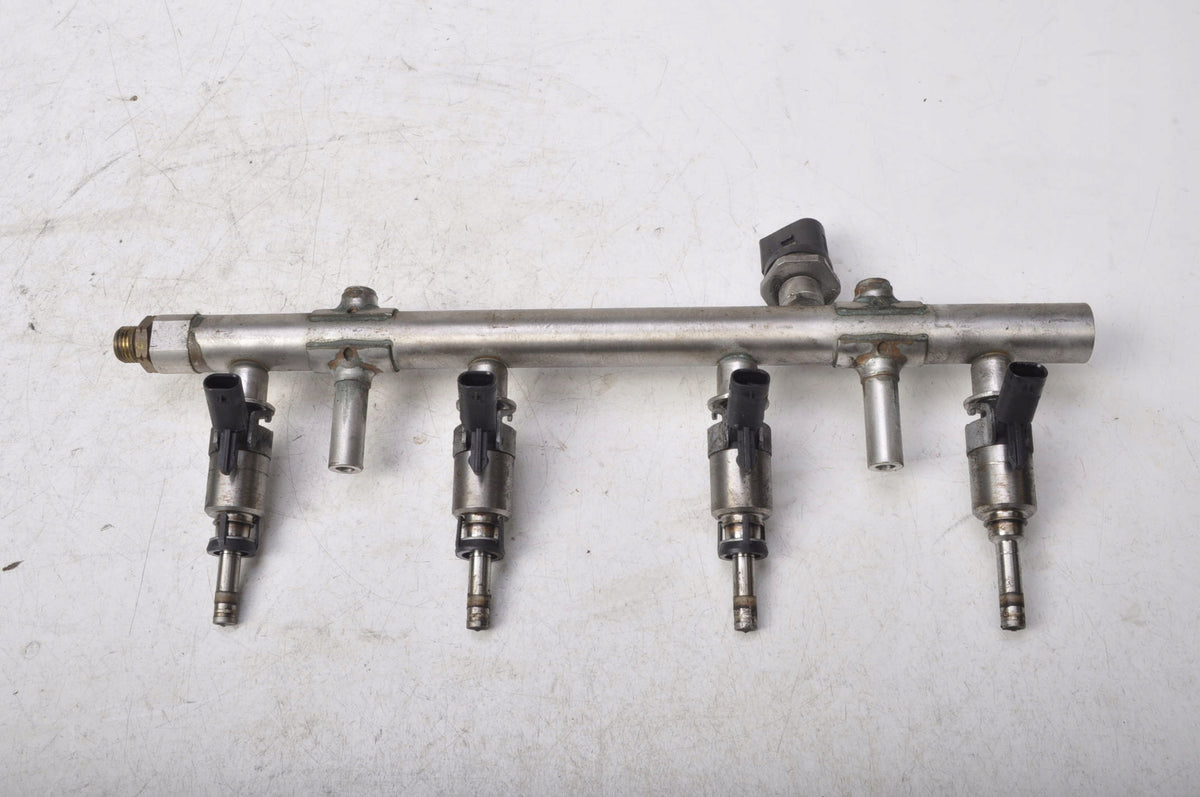 IBIZA IV 1.8 INJECTION RAIL INJECTION 06L906036J