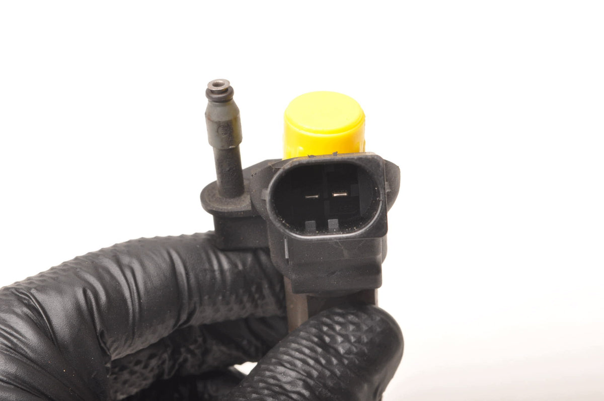 INJECTION INJECTOR OPEL INSIGNIA A 2.0 Biturbo CDTI 55565209 0445117018