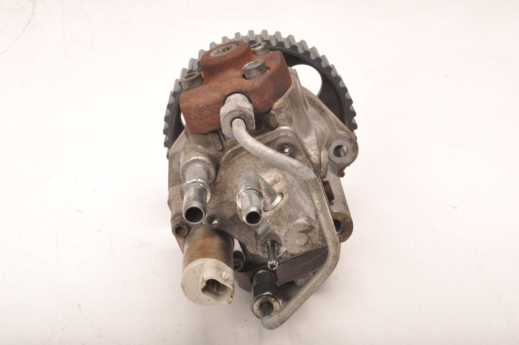 INJECTION PUMP OPEL MOCHA AND MERIVA 1.7 CDTI 131KM 55586499
