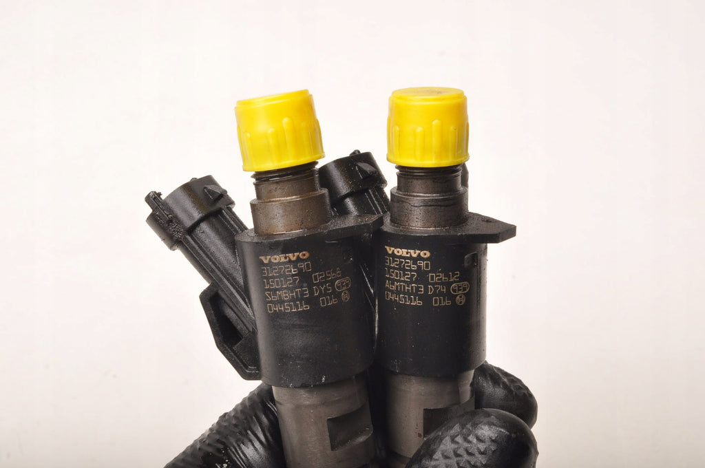 INJECTOR VOLVO XC60 AND S80 II V70 2.0 D4 181KM 31272690 0445116016
