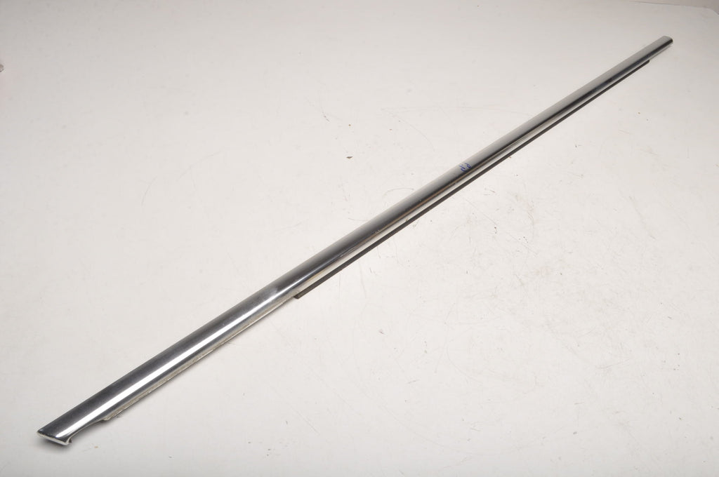 INSIGNIA A SKIPPER STRIP, RIGHT FRONT, CHROME