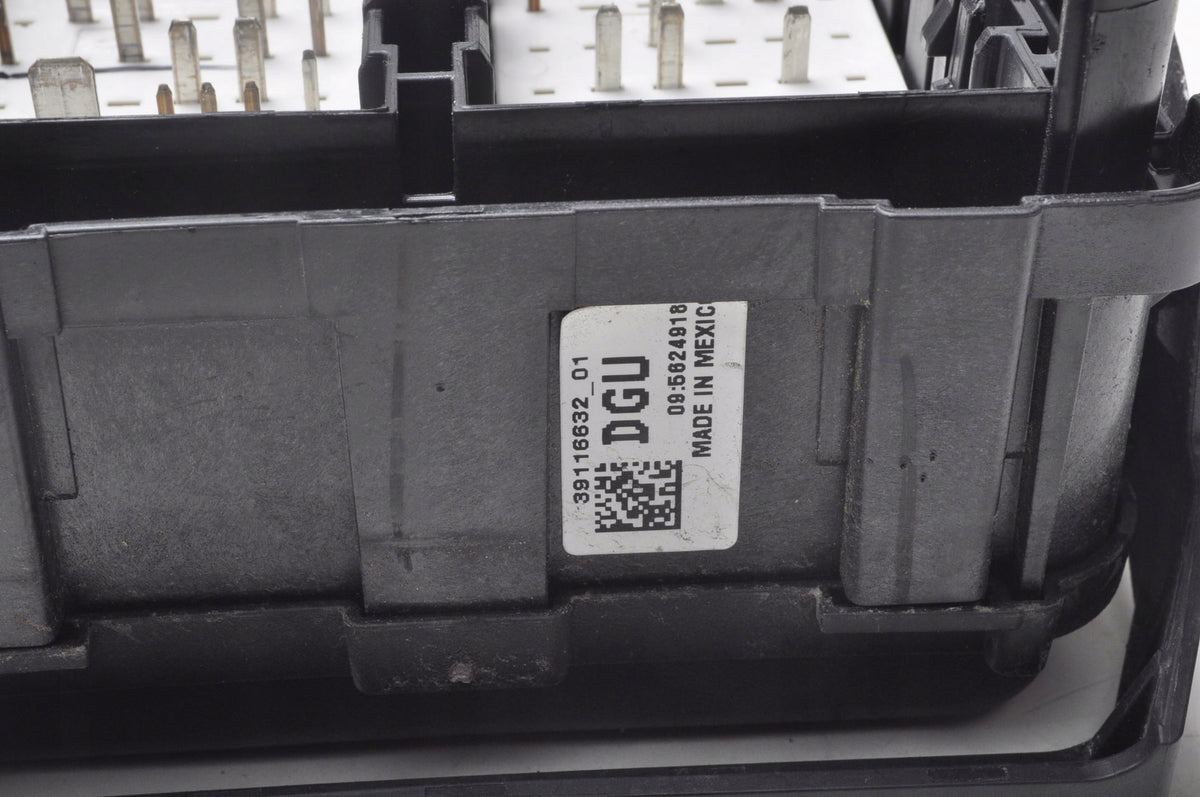 INSIGNIA II B 1.5 FUSE BOX 39116632