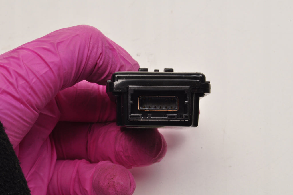 JAGUAR XF II RELAY MODULE USB FW93-19010-CA