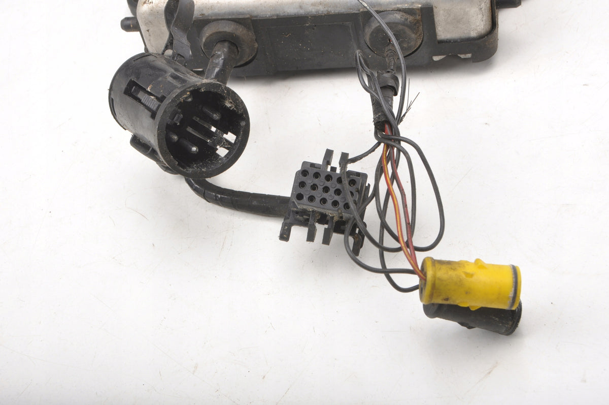JAGUAR XJ6 XJ40 MODULE LIGHT CONTROLLER DBC4957