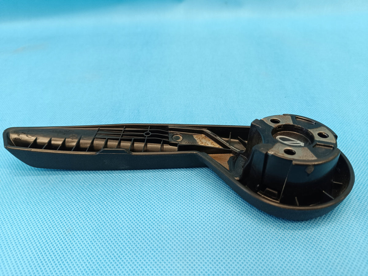 JEEP COMPASS 2 II 2.4 PB 182KM 4x4 2020 R SEAT ADJUSTMENT HOLDER