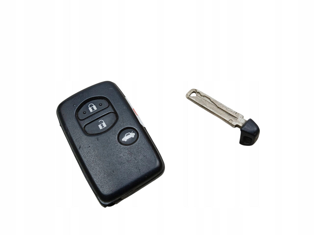 KEY REMOTE CONTROL SMART KEY TOYOTA AVENSIS T27 LIFT (2015-2018)