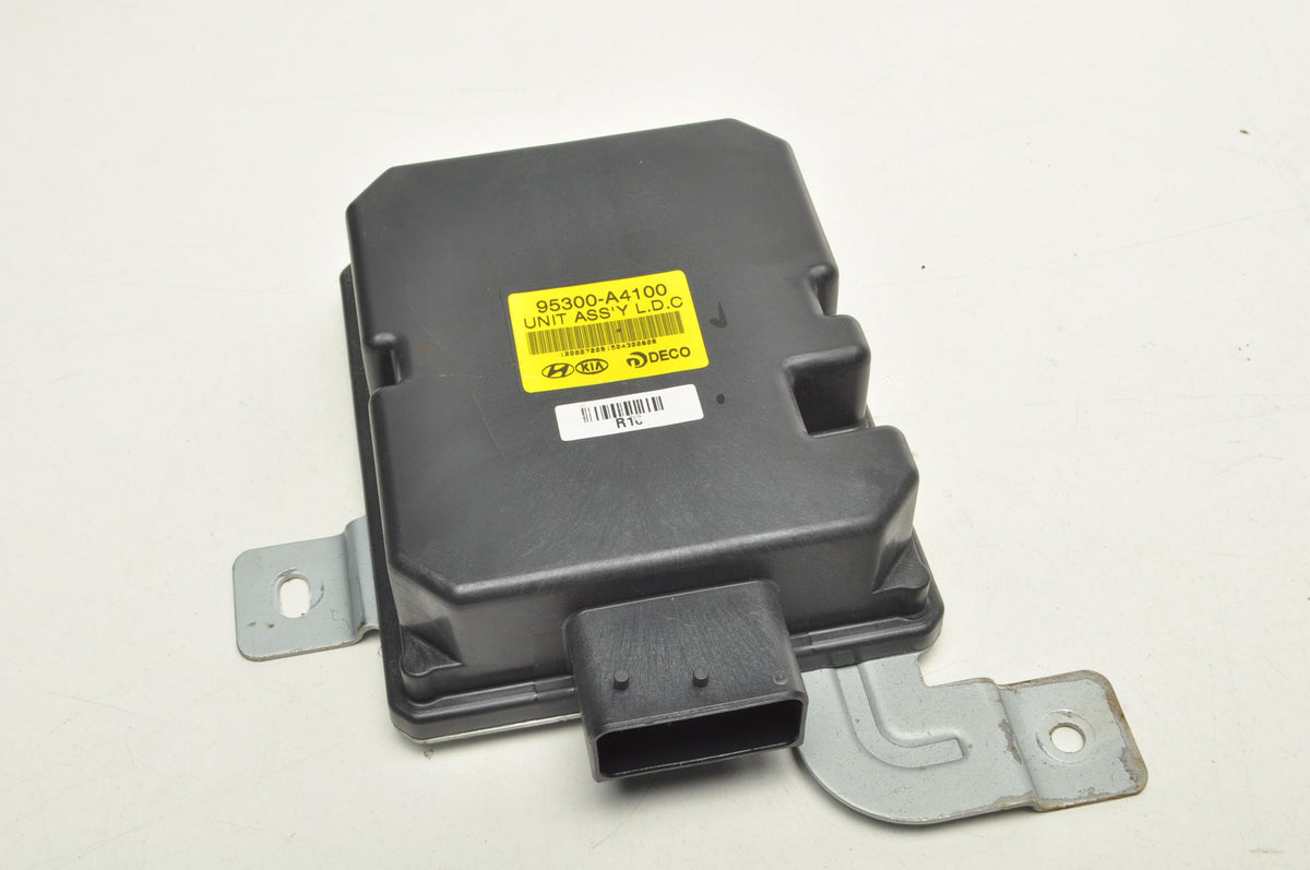 KIA CARENS IV 1.7 CDTI 139HP CONTROLLER MODULE 95300-A4100