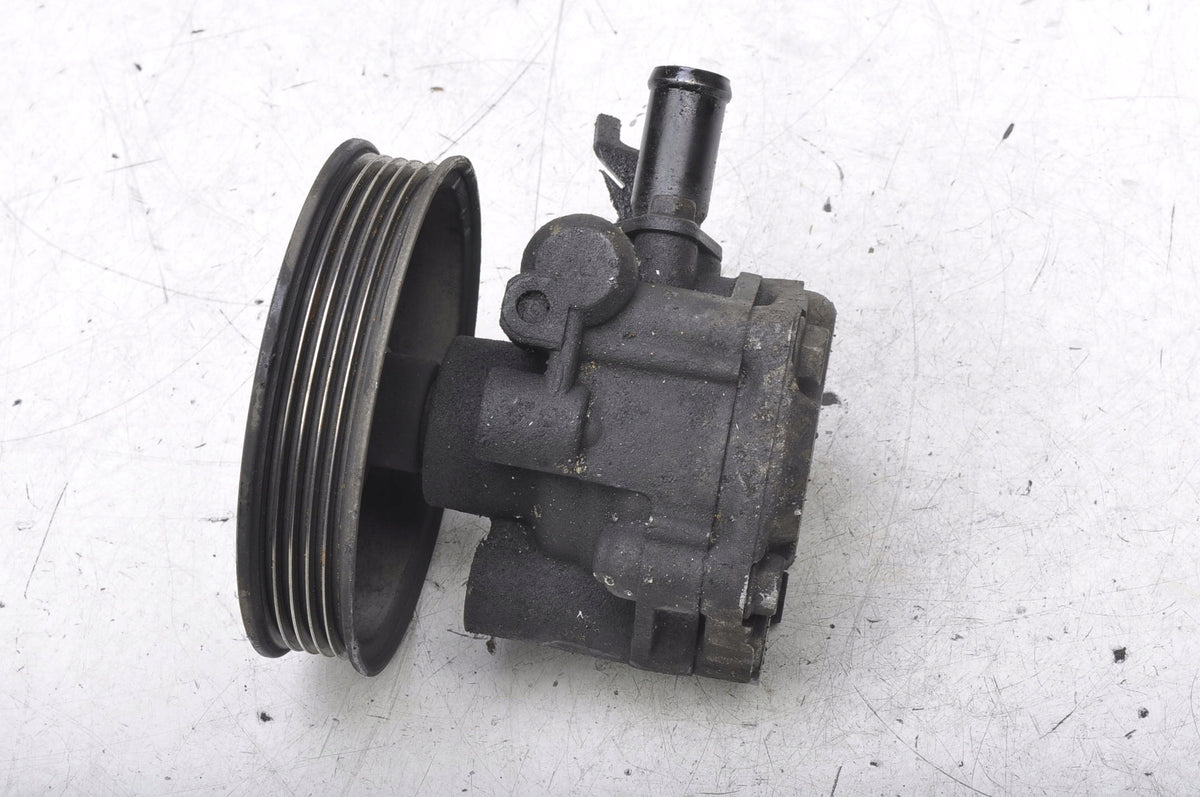 KIA CARNIVAL I 2.9 CDTI 144HP POWER STEERING PUMP