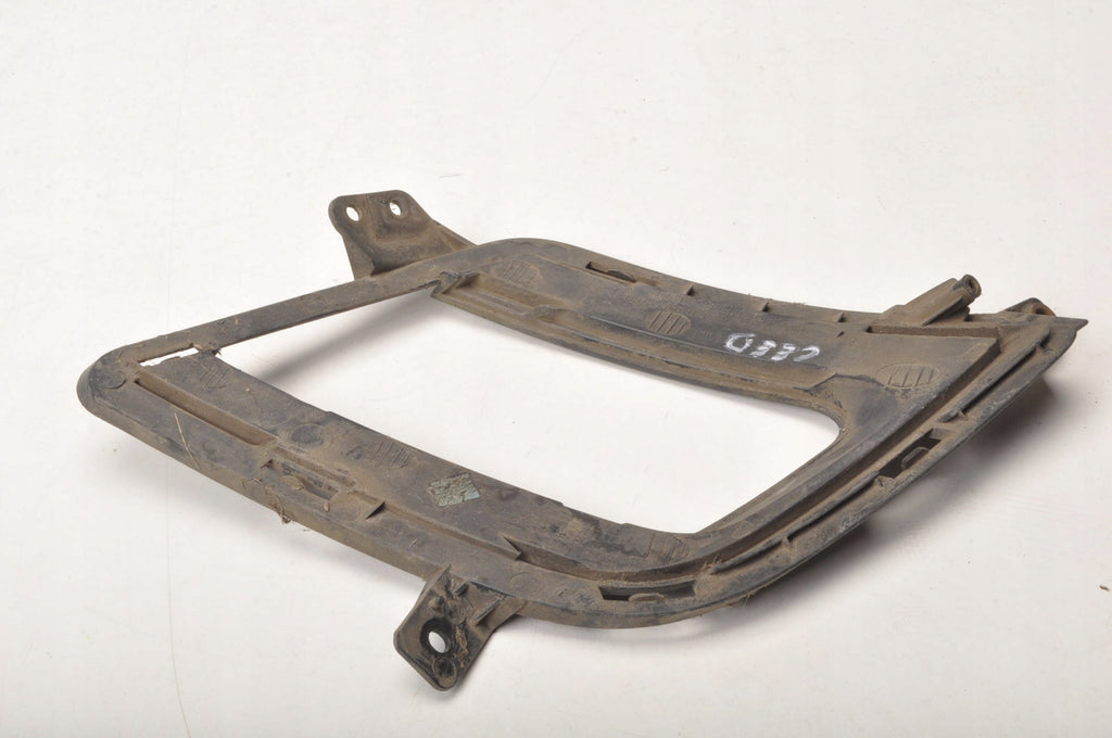KIA CEED AND FRAME HALOGEN GRILLE LEFT 86563-1H500 LIFT