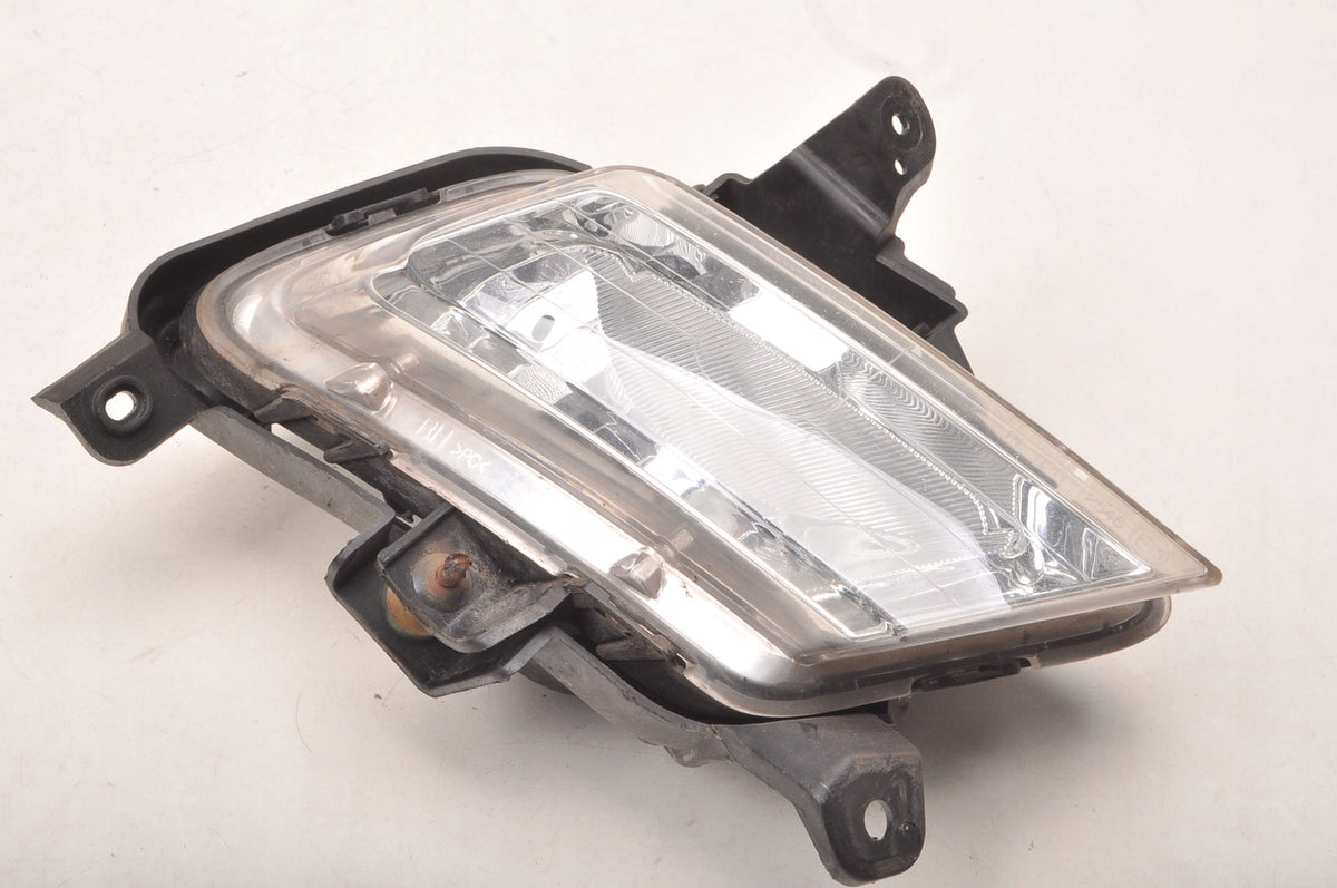 KIA CEED AND HALOGEN RIGHT LIFT 02B12546