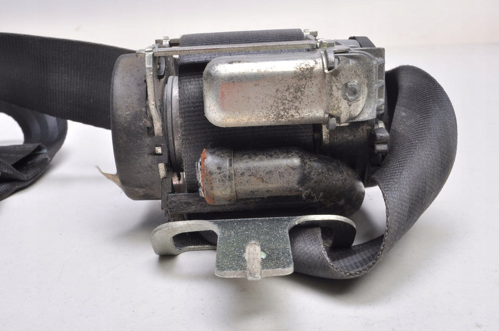 KIA CEED AND SEAT BELT RIGHT FRONT 88820-1H000 LIFT
