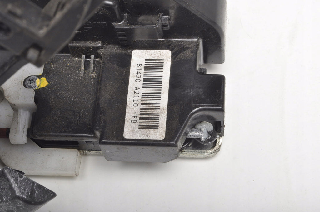 KIA CEED II DOOR LOCK RIGHT REAR 81420-A2110 5 PIN STATION WAGON