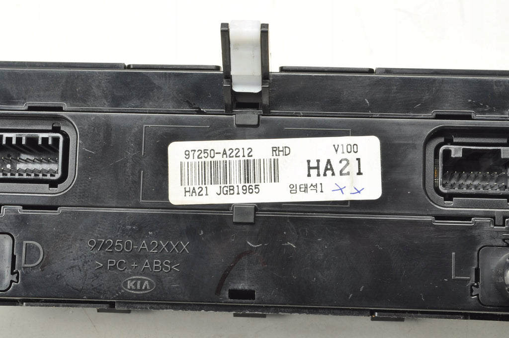 KIA CEED II PANEL AIR CONDITIONING SWITCH 97250-A2212