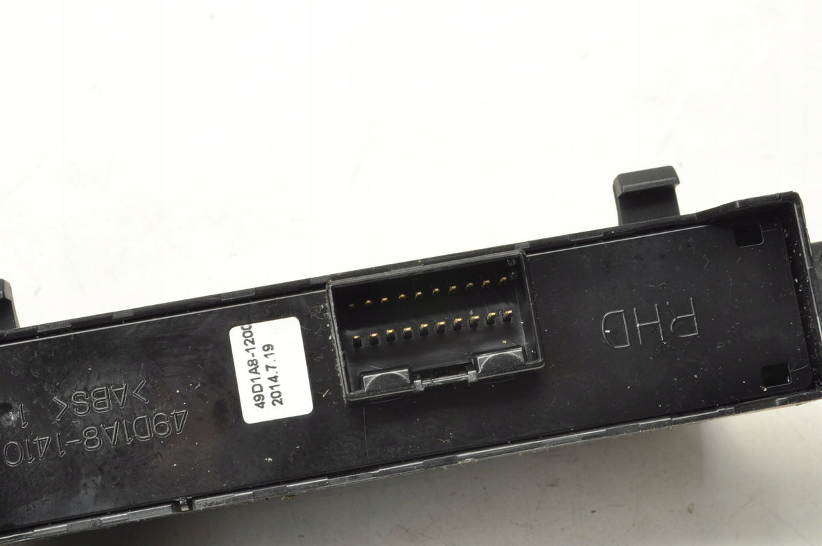 KIA CEED II SWITCH PANEL 93700-A2930