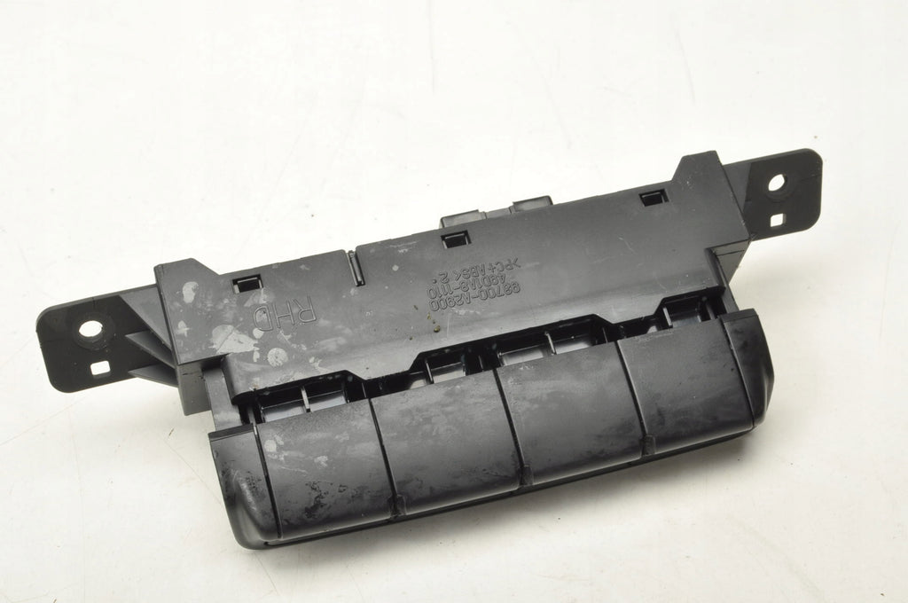 KIA CEED II SWITCH PANEL 93700-A2930