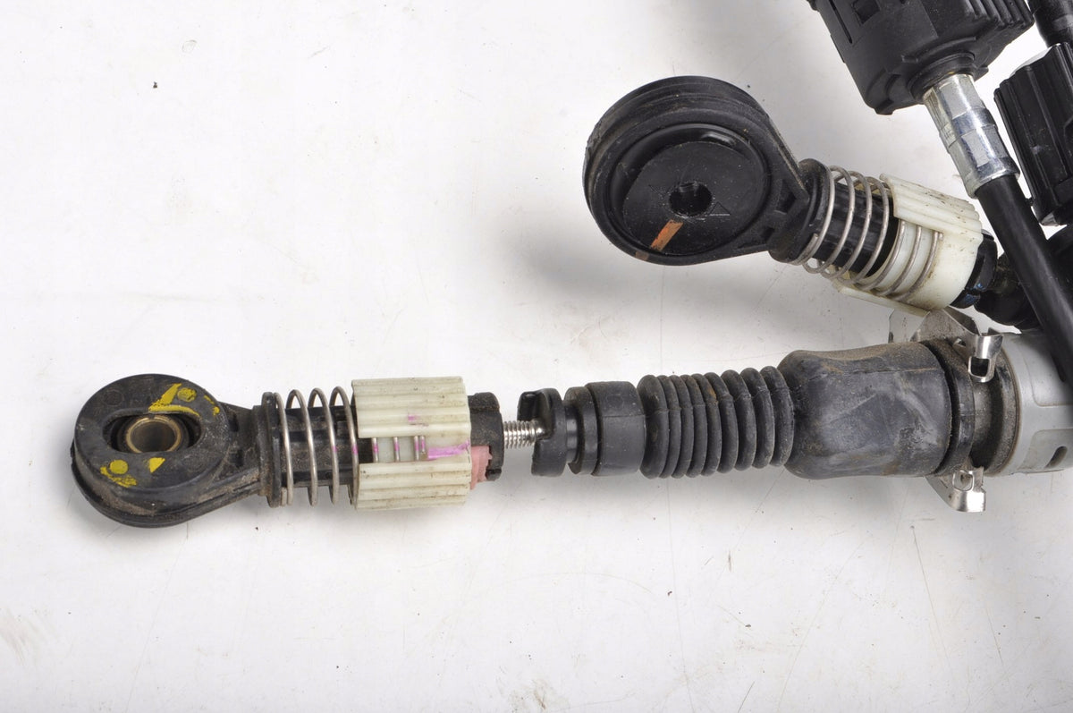 KIA CEED III 1.0 T-GDI SHIFT CABLES 43794-G4400