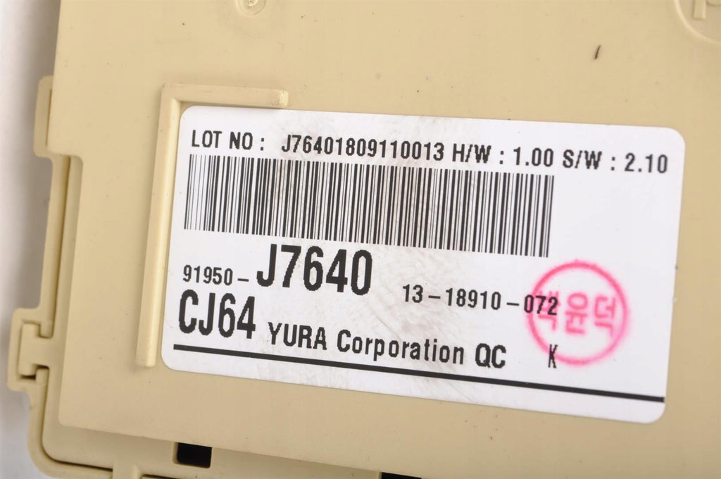 KIA CEED III FUSE BOX 91950-J7640 19
