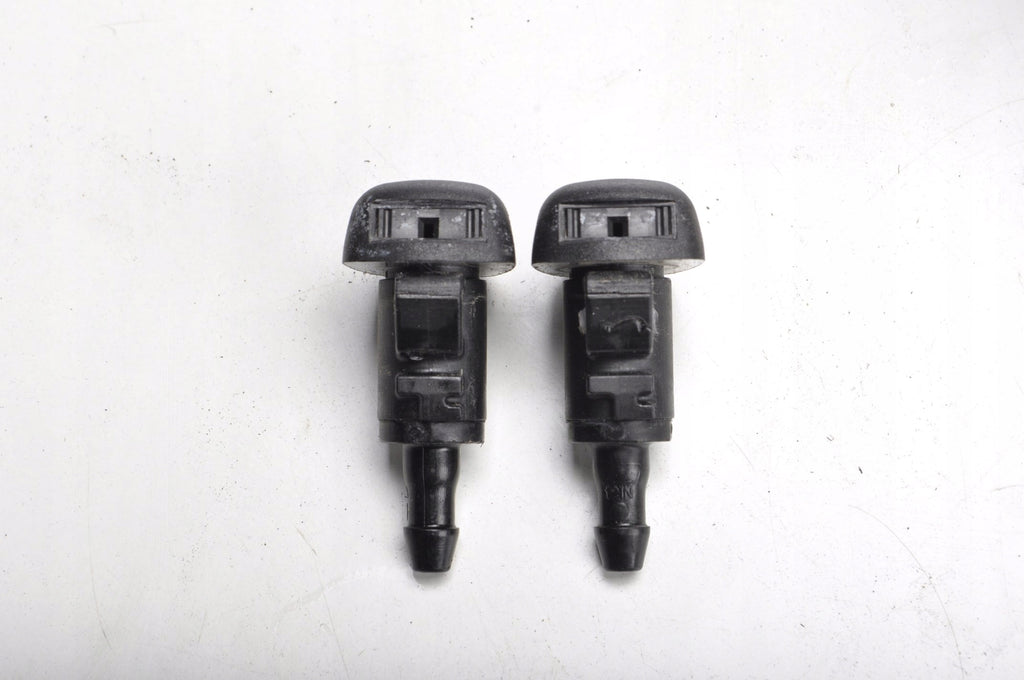 KIA CEED III WINDSCREEN WASHER NOZZLES SET