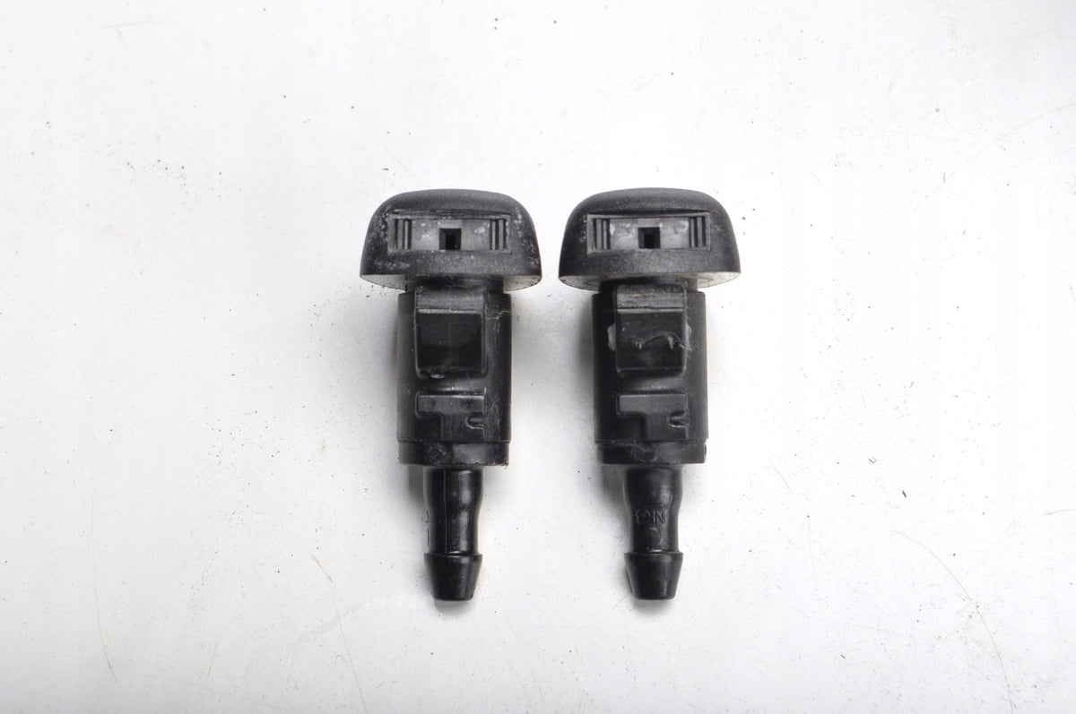 KIA CEED III WINDSCREEN WASHER NOZZLES SET