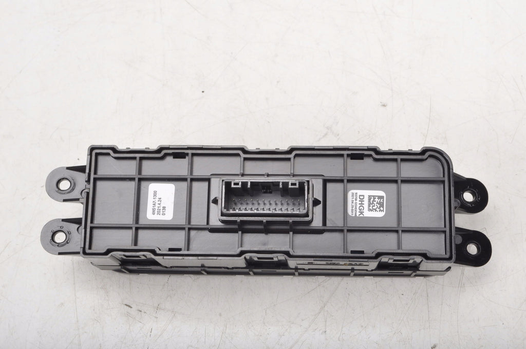 KIA NIRO SWITCH PANEL 33700-G5HG0