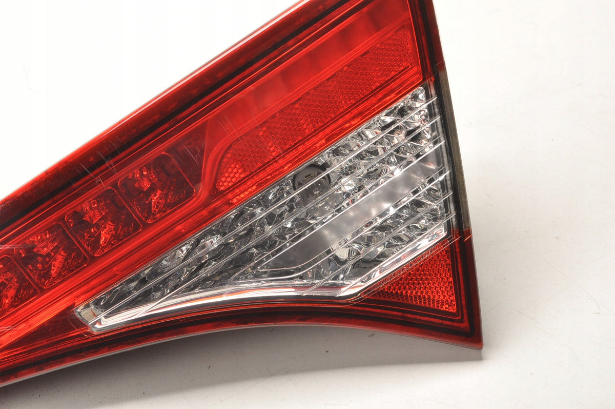 KIA OPTIMA III LAMP RIGHT REAR FLAP SEDAN 92404-2T1