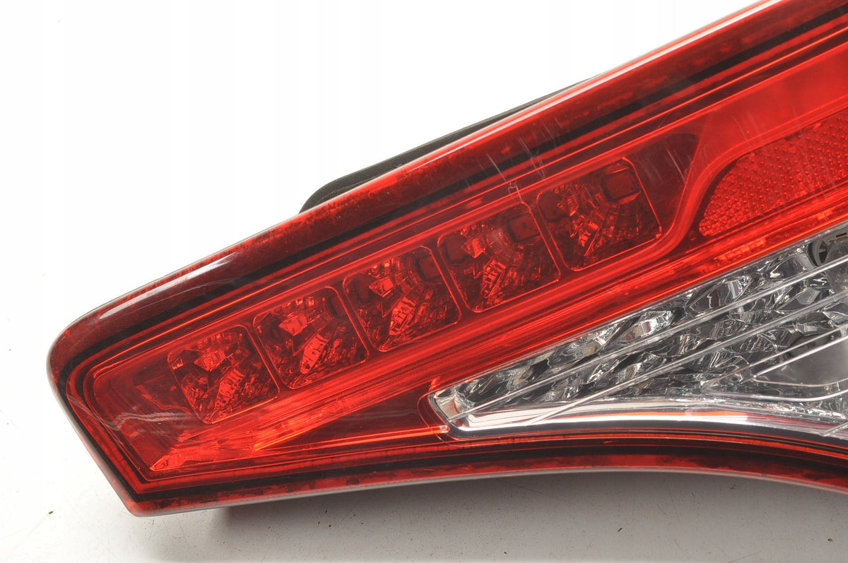 KIA OPTIMA III LAMP RIGHT REAR FLAP SEDAN 92404-2T1