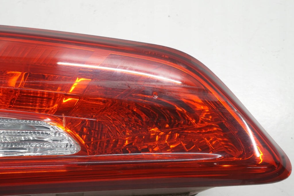 KIA OPTIMA IV 17R COMBO LAMP RIGHT REAR IN FLAP