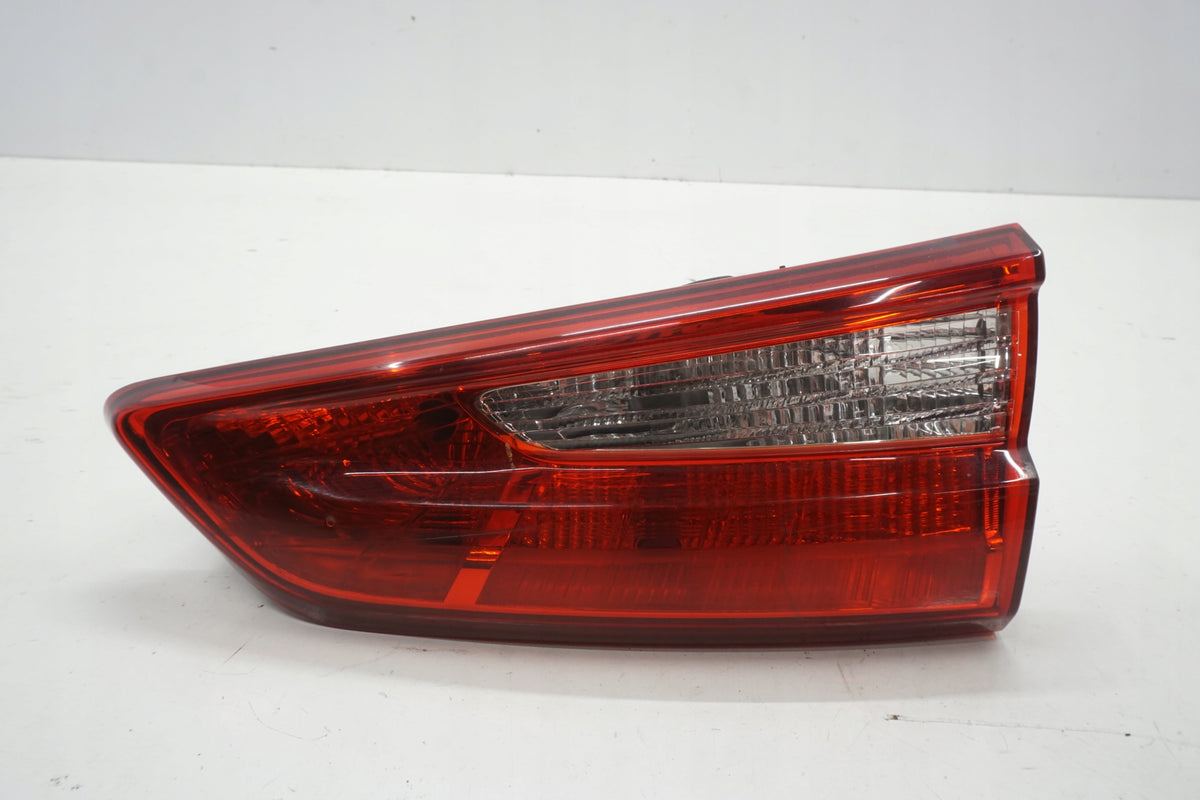 KIA OPTIMA IV 17R COMBO LAMP RIGHT REAR IN FLAP