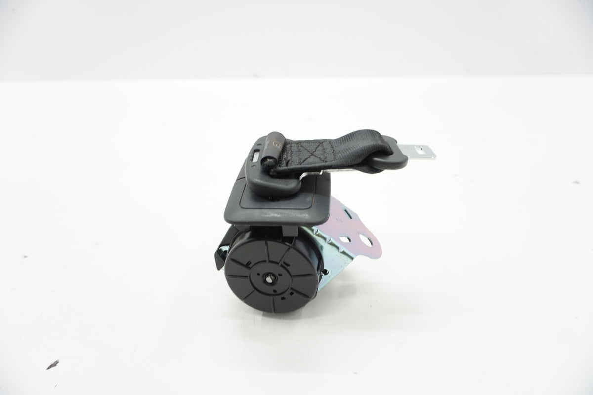 KIA OPTIMA IV STATION WAGON BELT MIDDLE REAR 89850-D4700