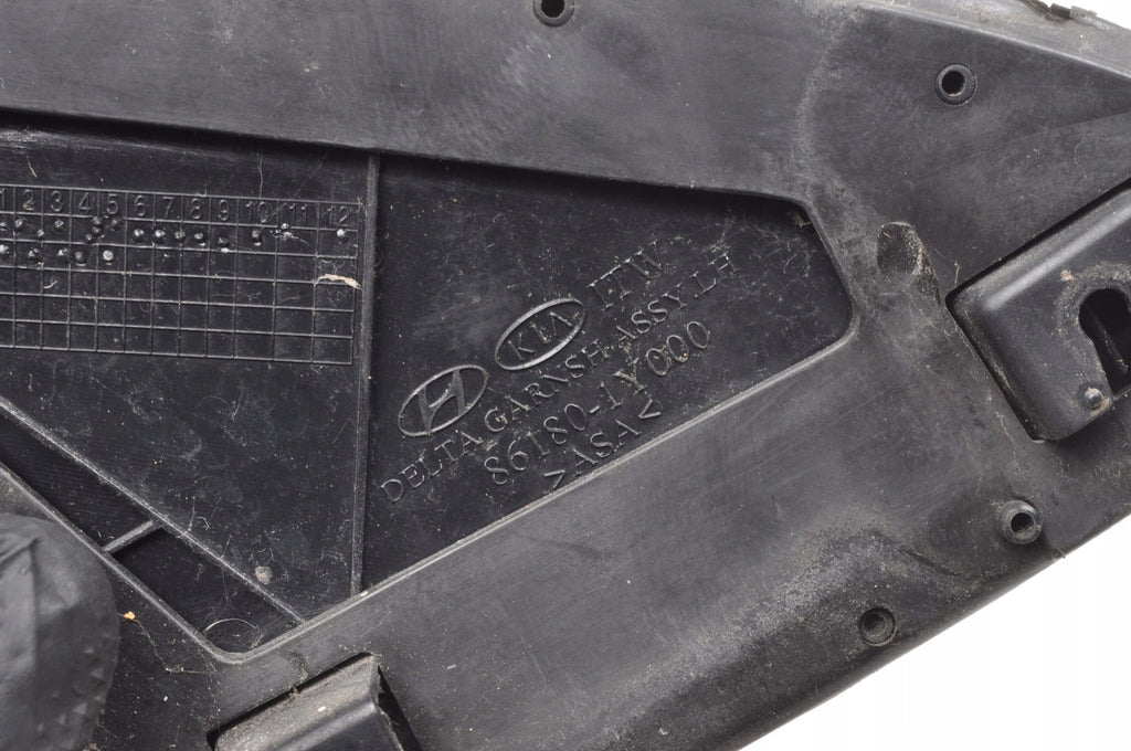 KIA PICANTO II TRIANGLE FENDER GUARD LEFT 86180-1Y000