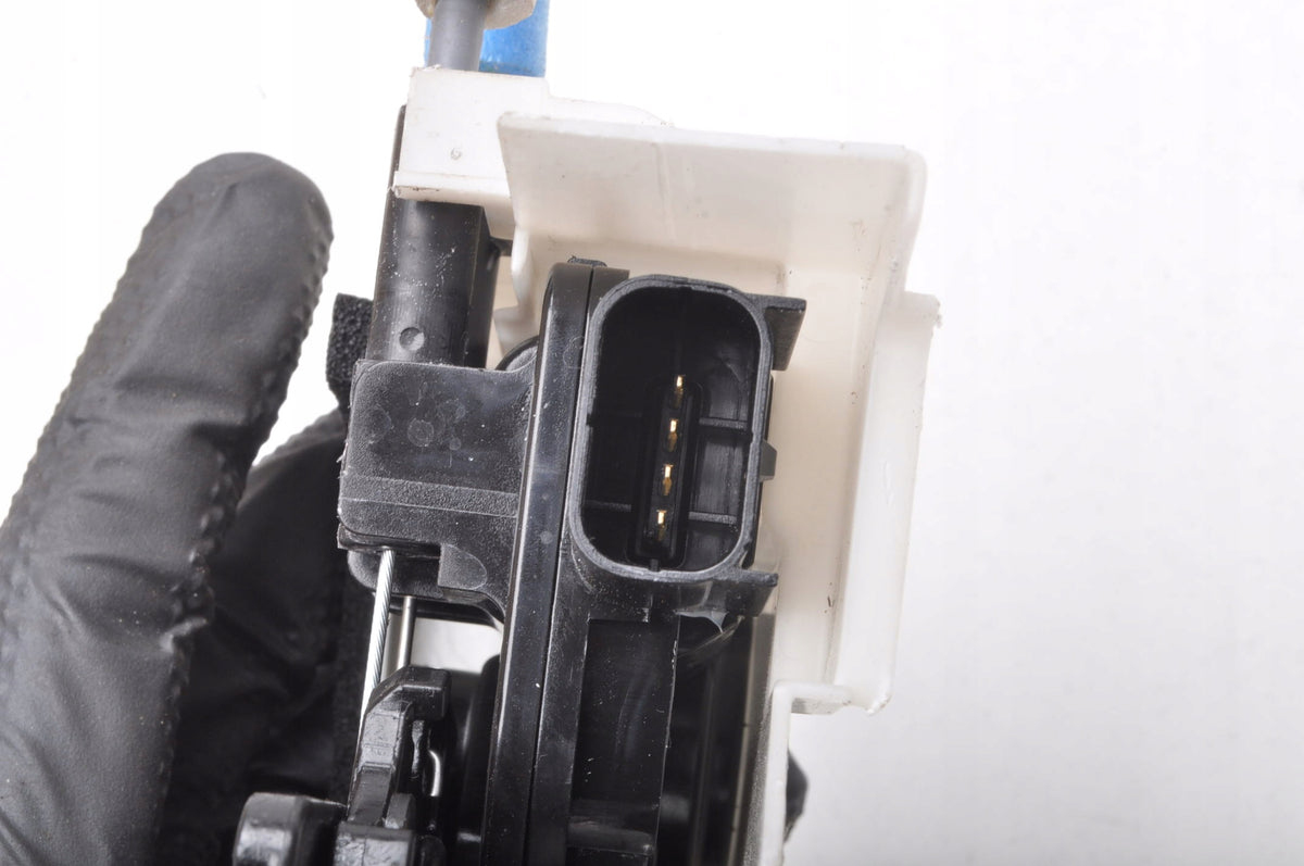 KIA PICANTO III DOOR LOCK LEFT REAR EUROPE 4PIN HB 5D