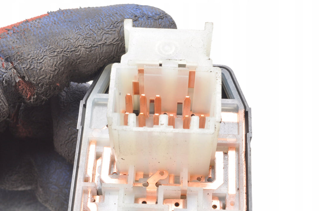 KIA PICANTO III JOYSTICK MIRROR ADJUSTMENT SWITCH 9353006020