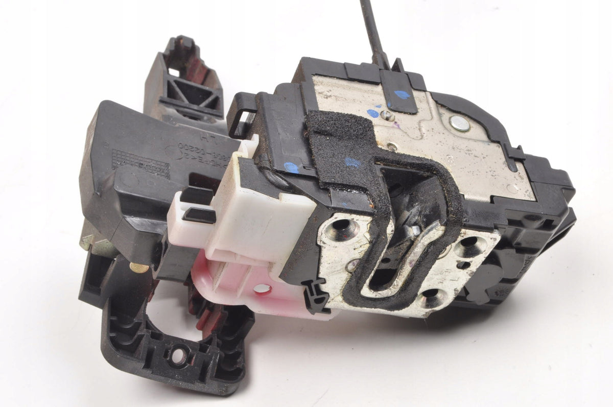 KIA PRO CEED DOOR LOCK LEFT FRONT EUROPE 7 PIN
