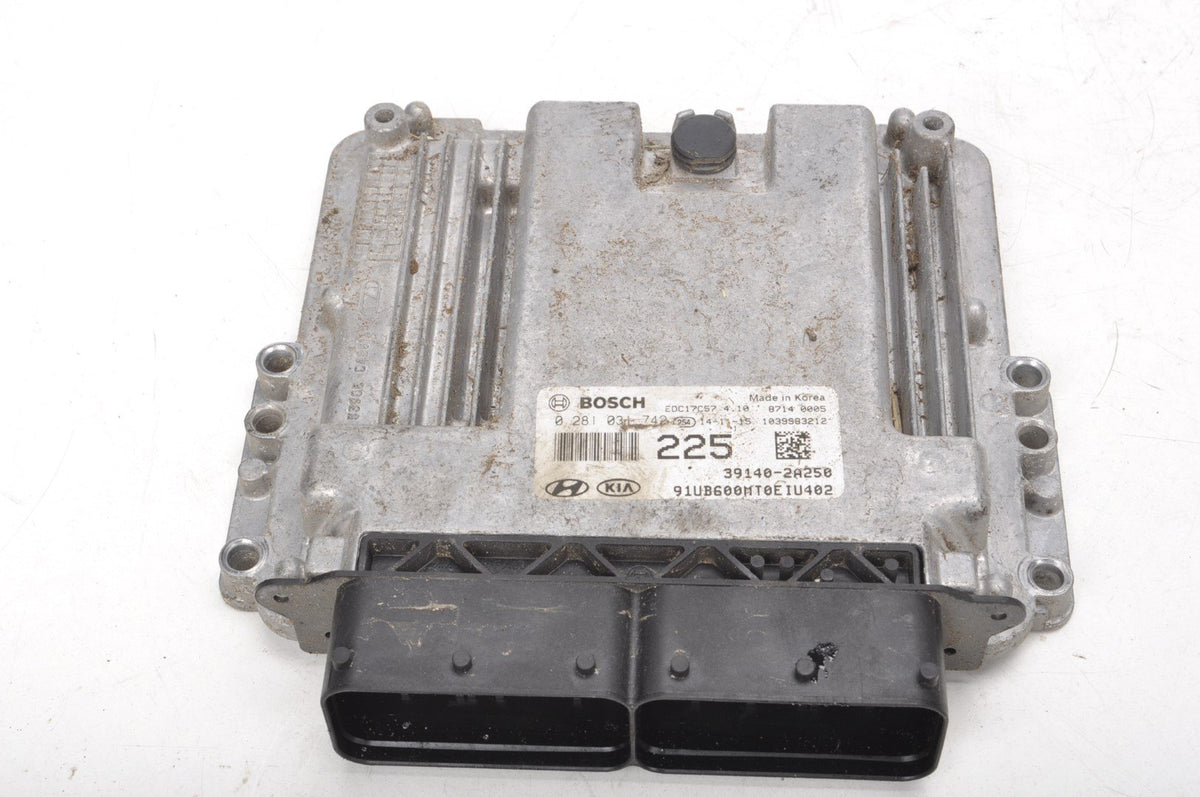 KIA RIO III 1.4 CDTI COMPUTER ENGINE DRIVER P1 39140-2A250