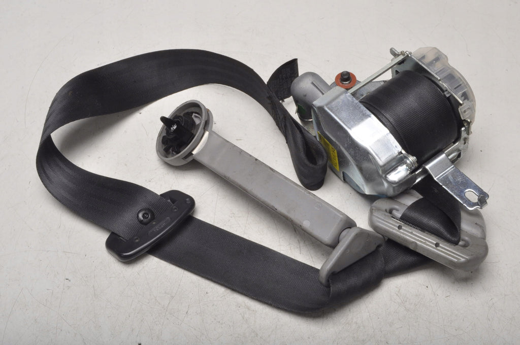KIA RIO III BELT RIGHT FRONT 88880-1W330
