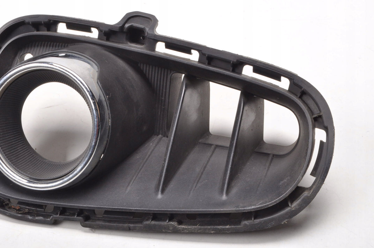 KIA RIO IV FRAME HALOGEN GRILLE LEFT 86525-H8020